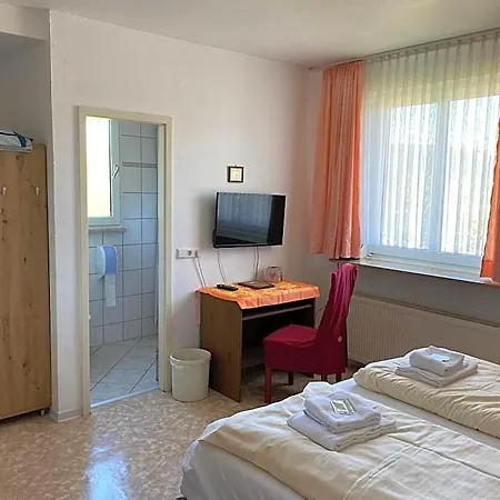 Hotell Haus Adams - Wohlfuehl Gaestehaus *